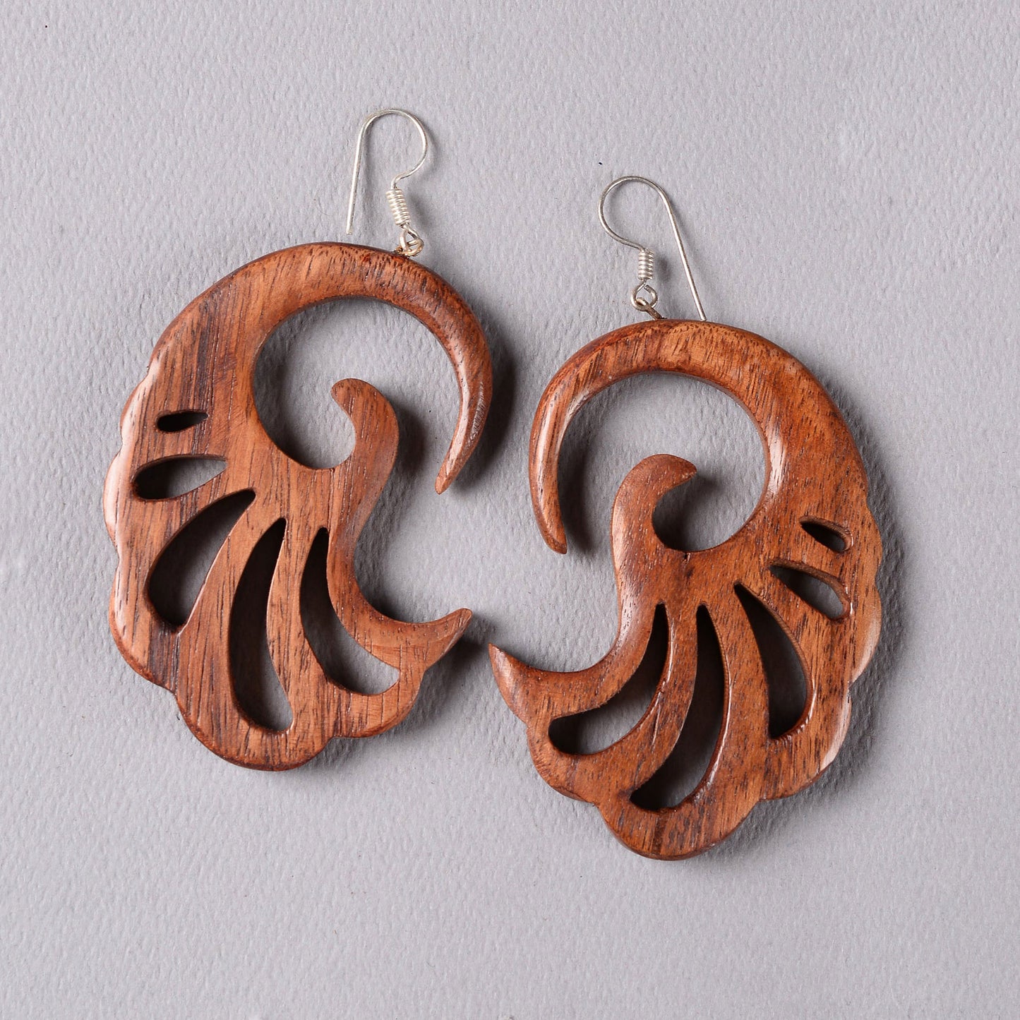 Kavna- Wooden Dangler Earrings